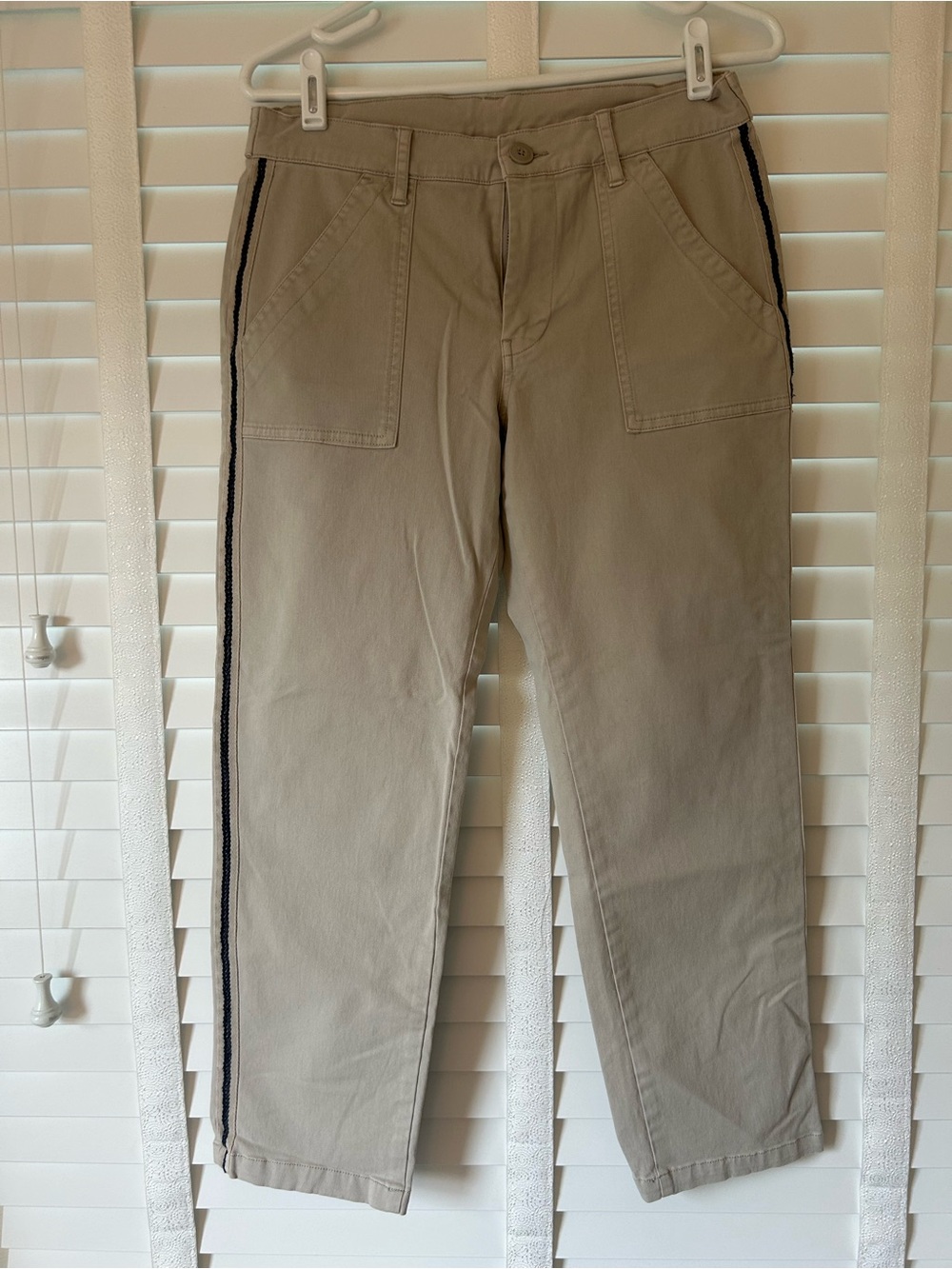 Lucky Brand Cropped Khaki Pants with Stripe Detail Size 27